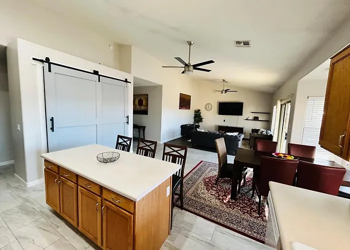 Primepointe Holiday home